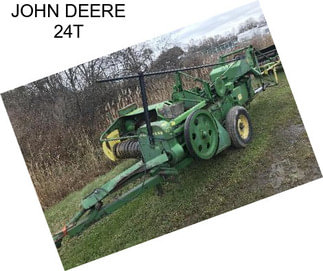 JOHN DEERE 24T