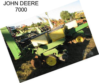 JOHN DEERE 7000