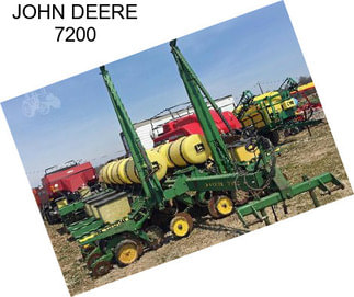 JOHN DEERE 7200