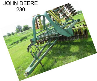 JOHN DEERE 230