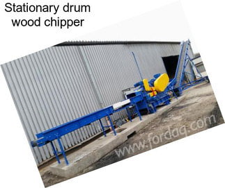 Stationary drum wood chipper