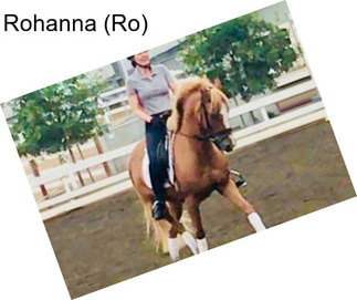 Rohanna (Ro)