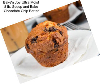 Bake\'n Joy Ultra Moist 8 lb. Scoop and Bake Chocolate Chip Batter