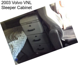 2003 Volvo VNL Sleeper Cabinet