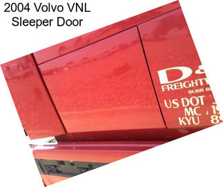 2004 Volvo VNL Sleeper Door