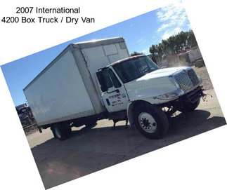 2007 International 4200 Box Truck / Dry Van