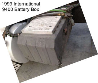 1999 International 9400 Battery Box