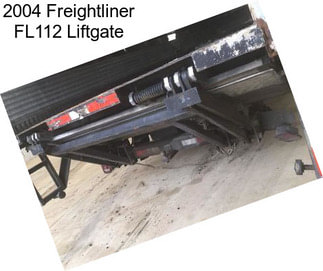 2004 Freightliner FL112 Liftgate