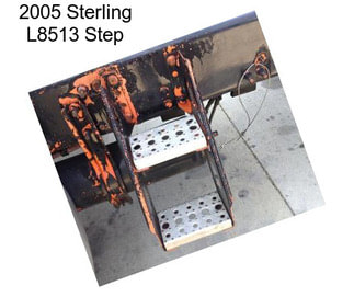 2005 Sterling L8513 Step