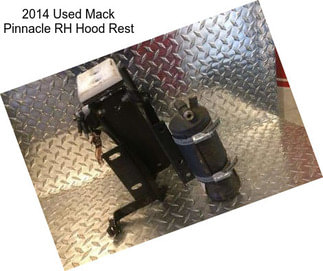 2014 Used Mack Pinnacle RH Hood Rest