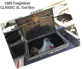 1999 Freightliner CLASSIC XL Tool Box