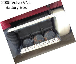 2005 Volvo VNL Battery Box