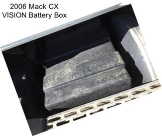 2006 Mack CX VISION Battery Box