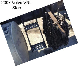 2007 Volvo VNL Step