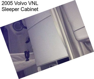 2005 Volvo VNL Sleeper Cabinet