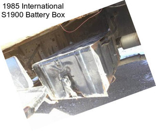 1985 International S1900 Battery Box