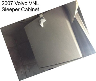 2007 Volvo VNL Sleeper Cabinet
