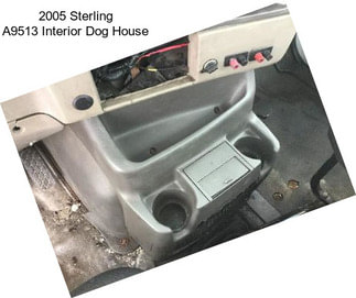 2005 Sterling A9513 Interior Dog House