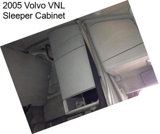 2005 Volvo VNL Sleeper Cabinet