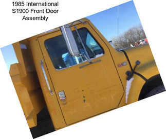 1985 International S1900 Front Door Assembly