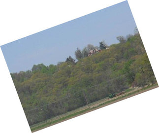 ***** Incredible Hilltop View From The Bluff In Doniphan County, Ks ! ***
Owner Wants Offers Now!